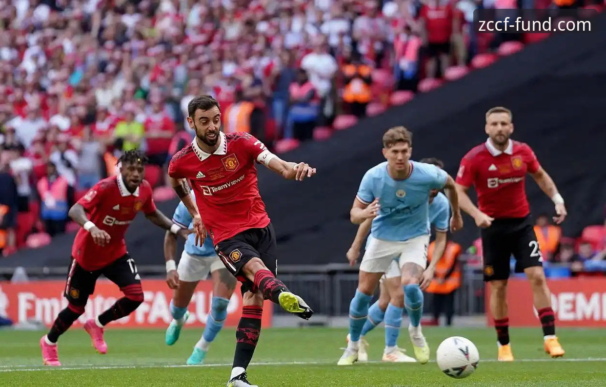 开云高品质体验 英超巅峰对决最新战报:曼城补时绝杀,红军主场饮恨